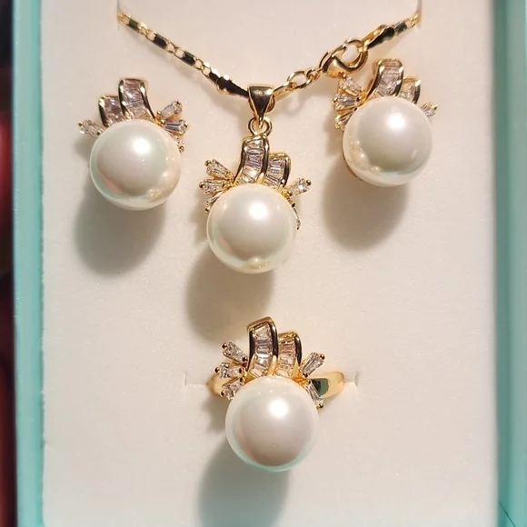 Pearl set - Picture 3 of 5